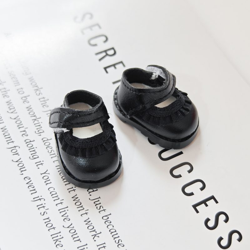 Lace-Trimmed Dress Shoes for Labubu – Cute Doll Shoes