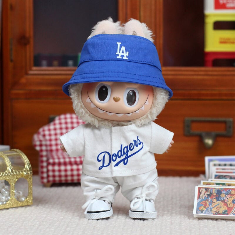 Baseball-Inspired Outfit Set for Labubu - Image 2