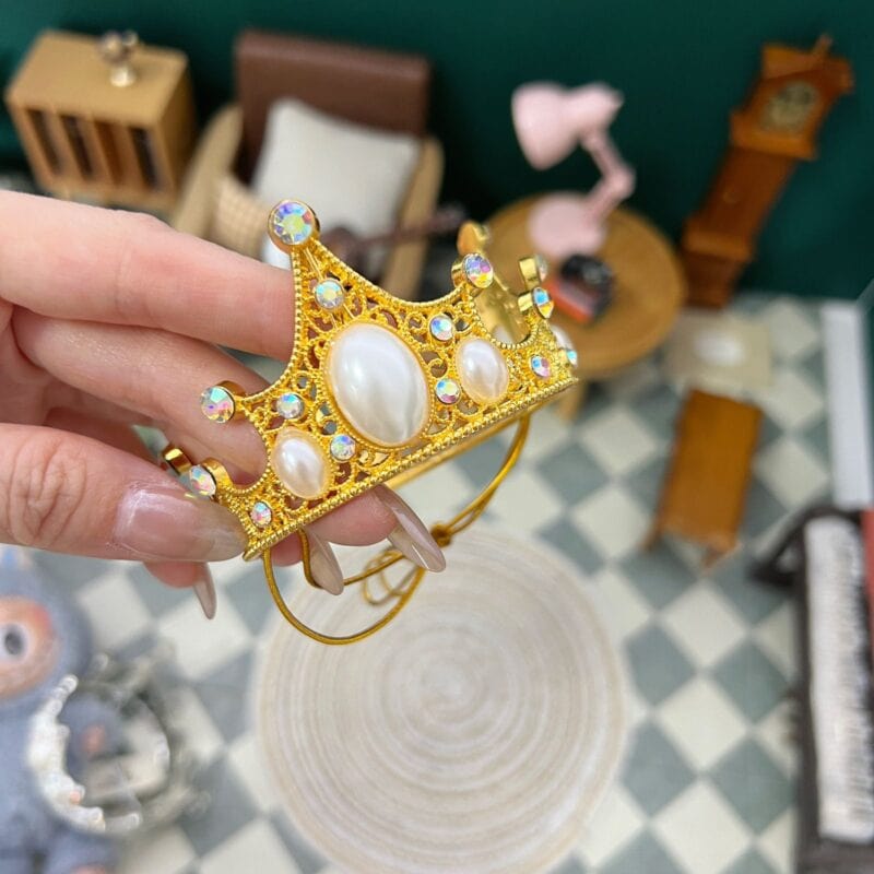 Royal Crown Accessory - Image 3